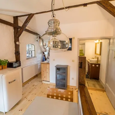 Goldhammer * Neuburg (Mecklenburg-Vorpommern)